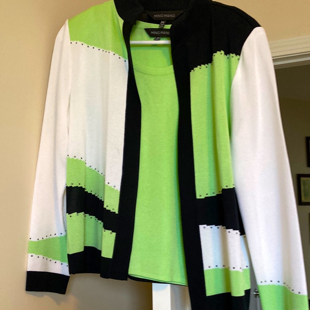 Ming Wang pants, jacket and shell